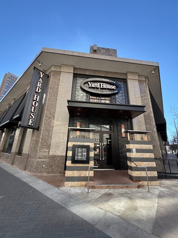 Yard House